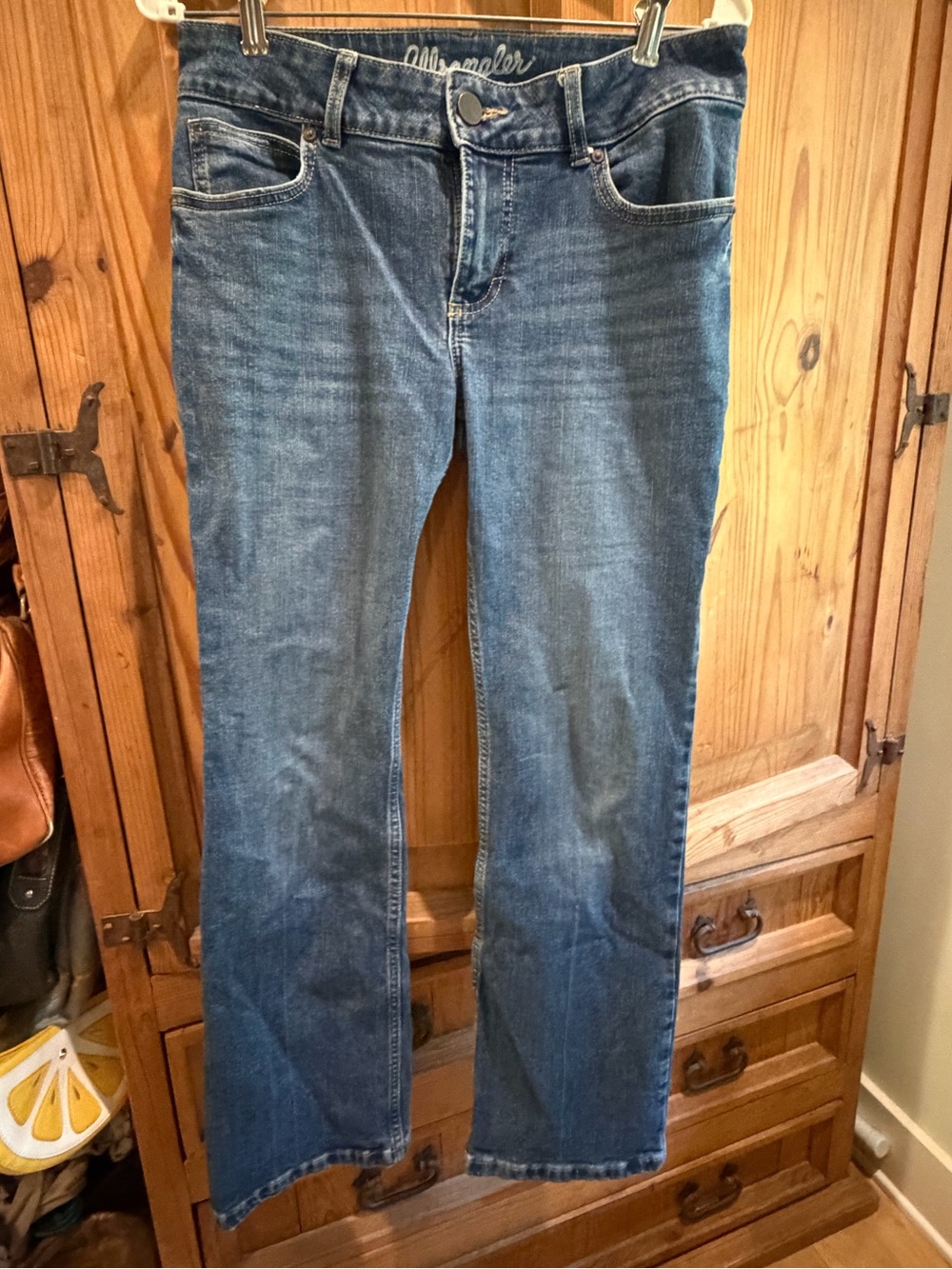 Wrangler Women’s Bootcut Medium Wash Denim Jeans